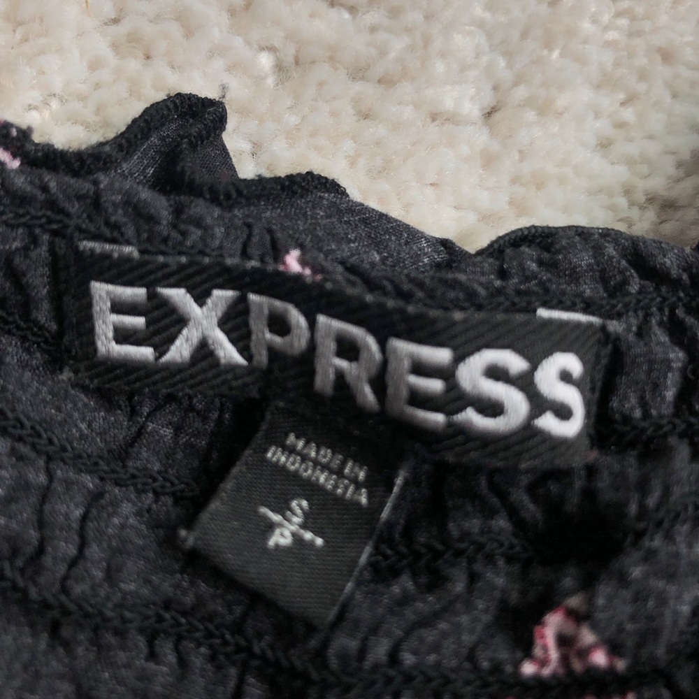 EXPRESS TOP - Picture 2 of 2